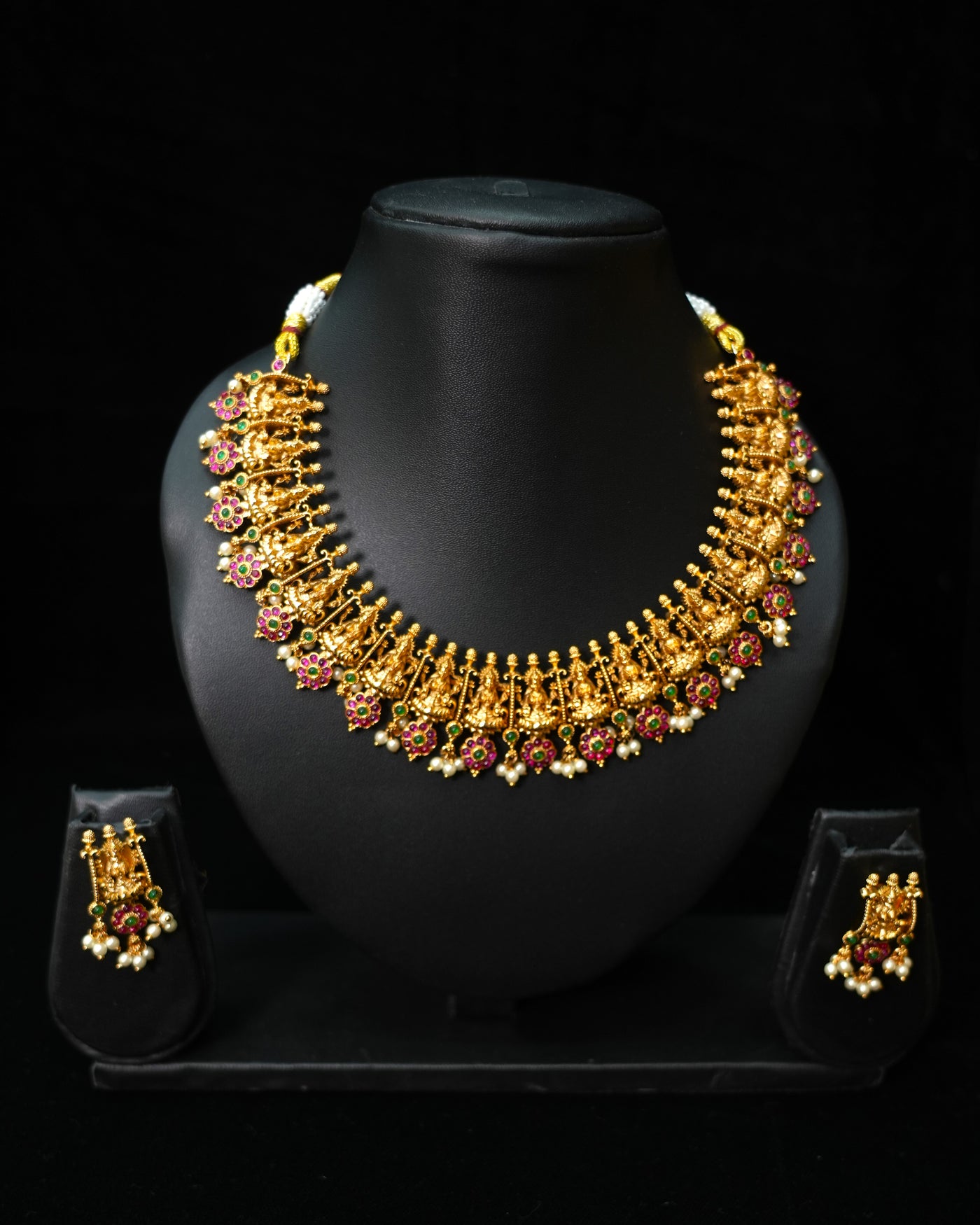 NECKLACE  SET