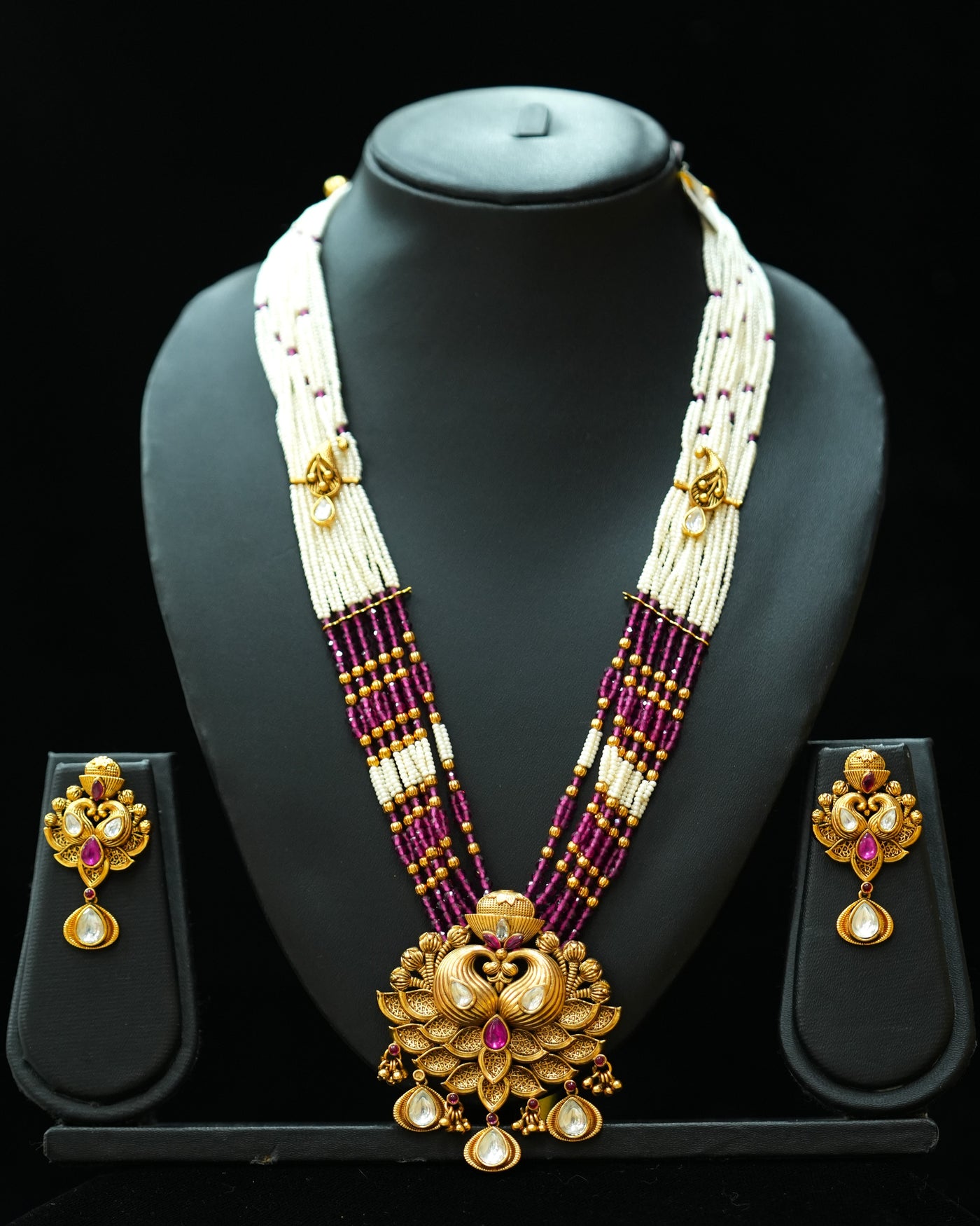 NECKLACE  SET